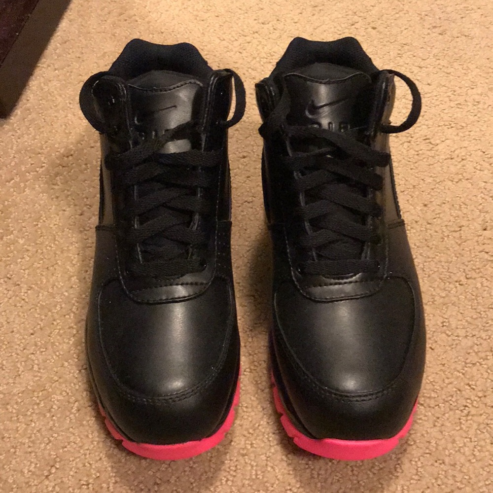 Nike Boots